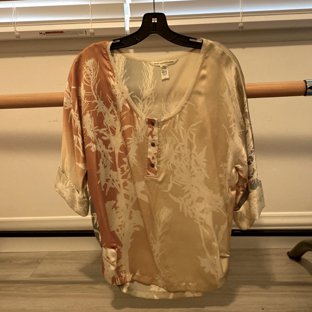 DVF blouse size 0